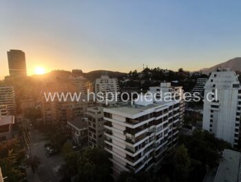 Hermoso Departamento Con Vista Periférica De Santiago. Hermoso Departamento Con Vista Periférica De Santiago.