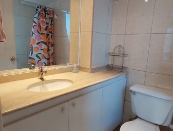 Vende Amplio Depto. En 8vo Piso. Vende Amplio Depto. En 8vo Piso.