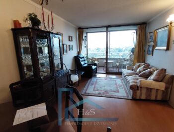 Vende Amplio Depto. En 8vo Piso. Vende Amplio Depto. En 8vo Piso.