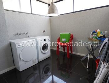 Hermoso Departamento Con Vista Periférica De Santiago. Hermoso Departamento Con Vista Periférica De Santiago.