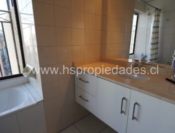 Hermoso Departamento Con Vista Periférica De Santiago. Hermoso Departamento Con Vista Periférica De Santiago.