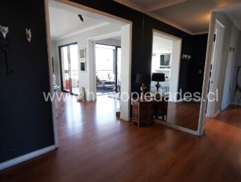 Hermoso Departamento Con Vista Periférica De Santiago. Hermoso Departamento Con Vista Periférica De Santiago.